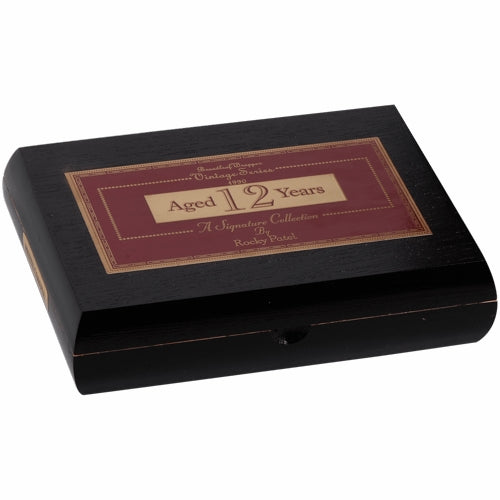 Rocky Patel Vintage 1990 Petite Corona (4.5