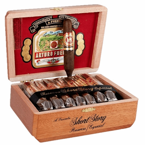 Arturo Fuente Hemingway Short Story (4