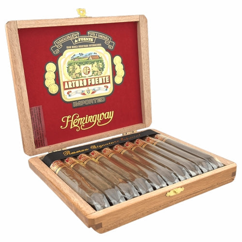 Arturo Fuente Hemingway Signature (6" x 46)
