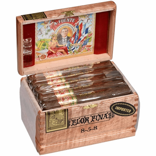 Arturo Fuente 8-5-8 Natural (6