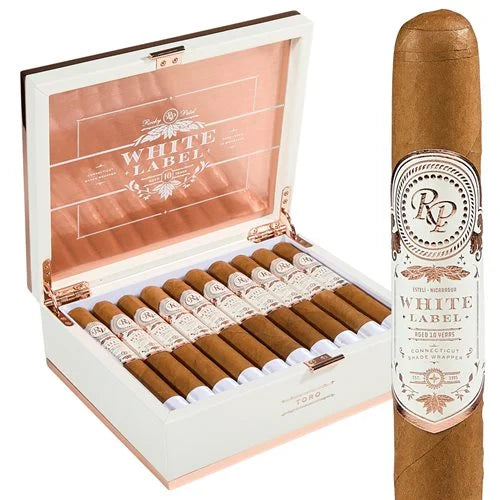 Rocky Patel White Label Toro (6.5" x 52)